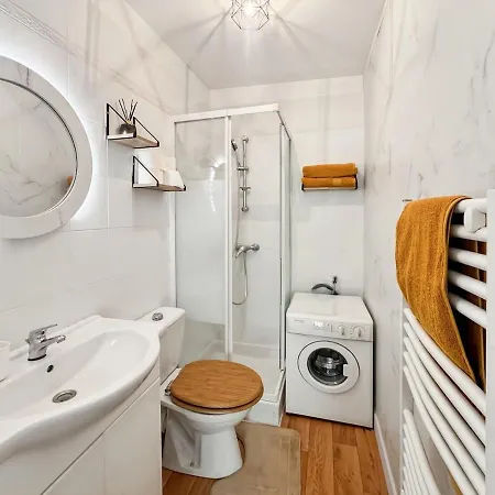 T1 Lumineux Au Calme Avec Parking Prive Apartman